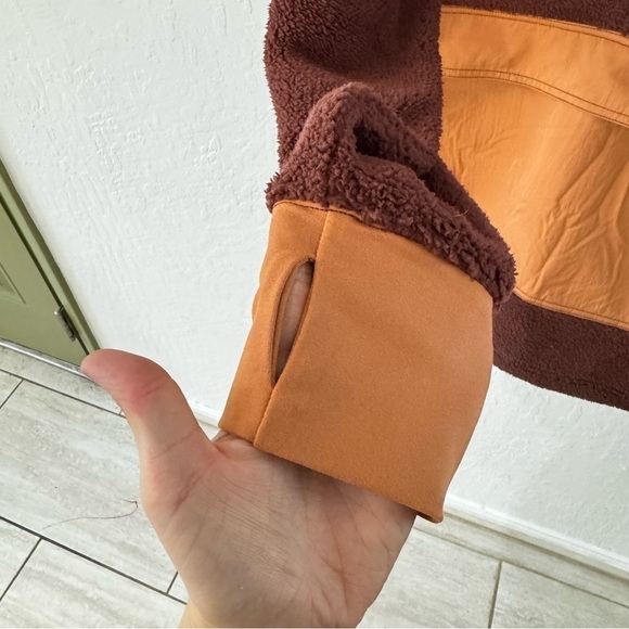 Aerie Offline Burgundy Orange Pink Pullover Sherpa Quarter Zip Pockets M - Picture 6 of 7